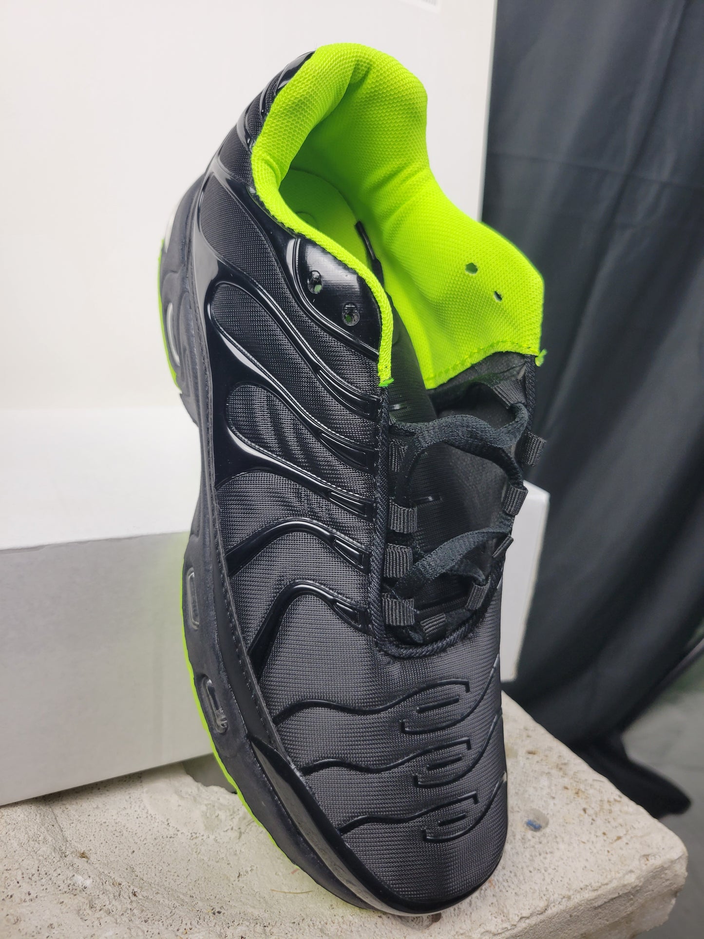 Black And Neon Green AIR for men